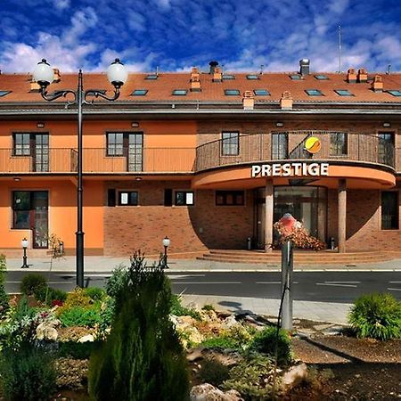 Hotel Prestige Beograd Ngoại thất bức ảnh