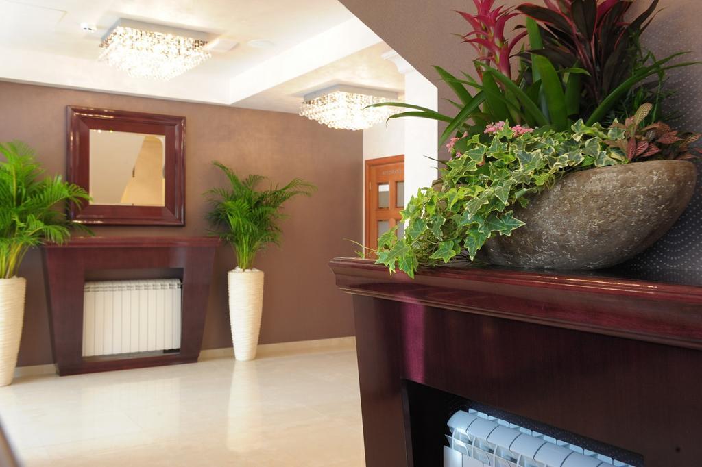 Hotel Prestige Beograd Ngoại thất bức ảnh