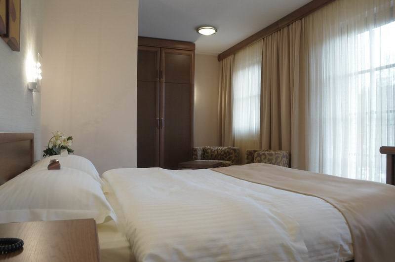 Hotel Prestige Beograd Ngoại thất bức ảnh