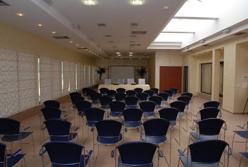 Hotel Prestige Beograd Ngoại thất bức ảnh